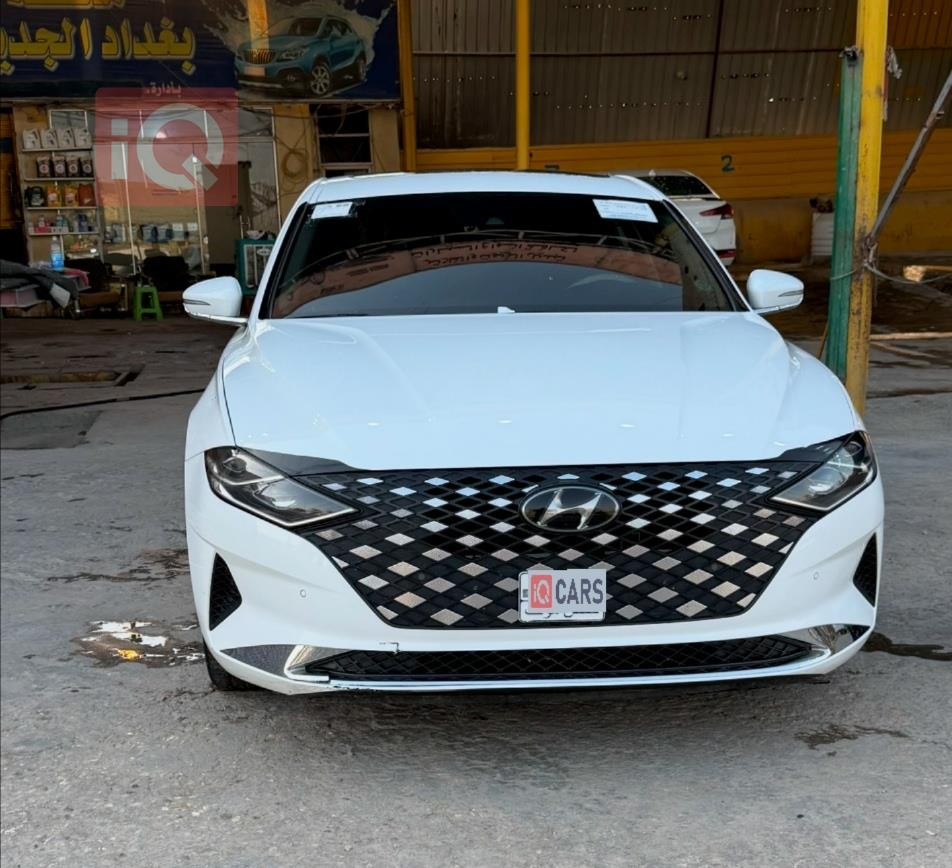 Hyundai Azera